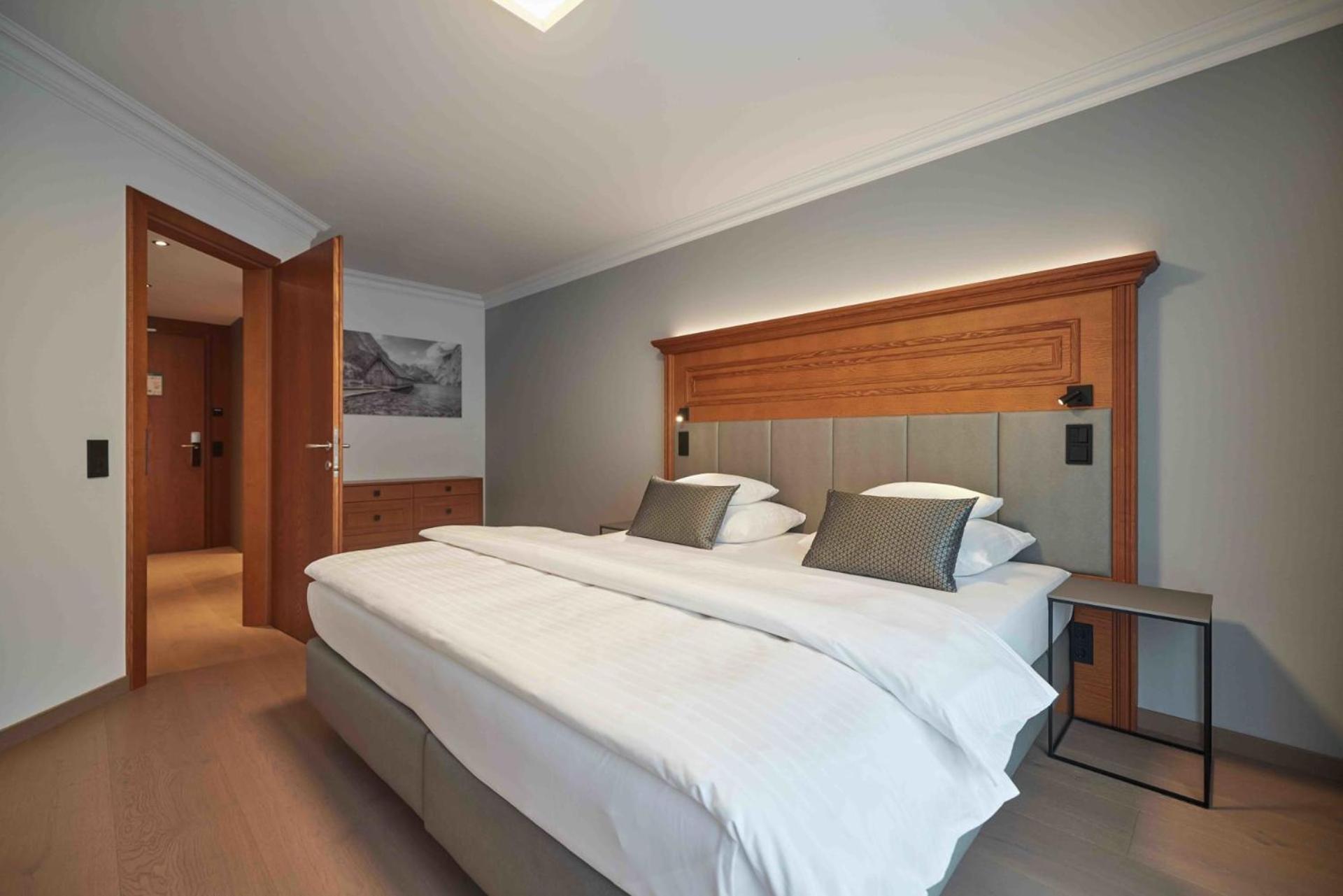 Edelweiss Superior 4*
